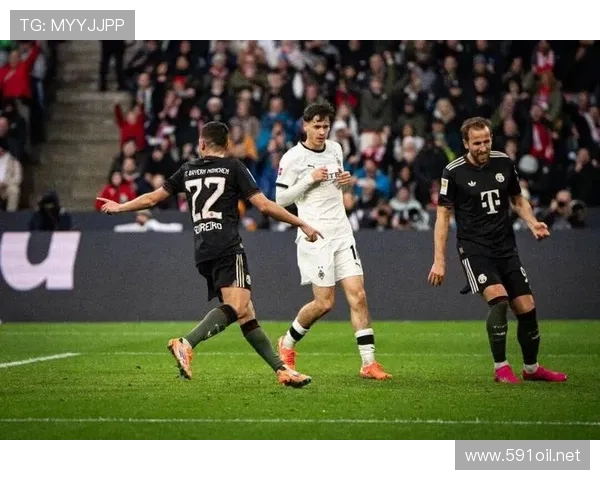 拜仁更衣室矛盾传闻增加,球队稳定性面临考验,对赛季走势形成制约。 拜仁更衣室矛盾传闻增加,球队稳定性面临考验,对赛季走势形成制约。