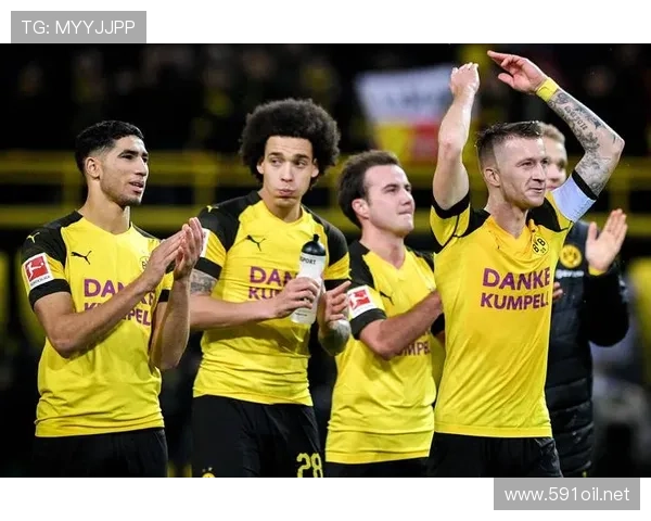 多特蒙德中场活力充足但控制力不足,球队中路组织局面承压,影响攻防转换稳定性 多特蒙德中场活力充足但控制力不足,球队中路组织局面承压,影响攻防转换稳定性