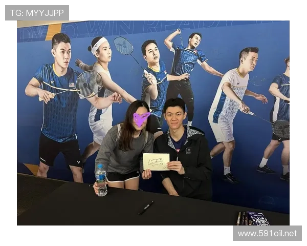 假设李梓嘉像明星晒日常——训练鞋戴名表、宿舍像loft，普通人看着就心累